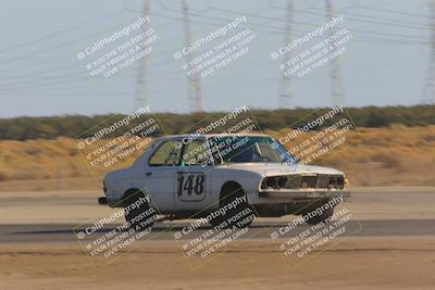 media/Oct-02-2022-24 Hours of Lemons (Sun) [[cb81b089e1]]/915am (I-5)/